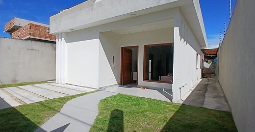 CASA 03 DORM.(01 Suíte) Casa