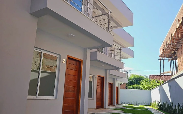 VENDO Duplex - 02 Suites Próximo a praia Apartamento Duplex