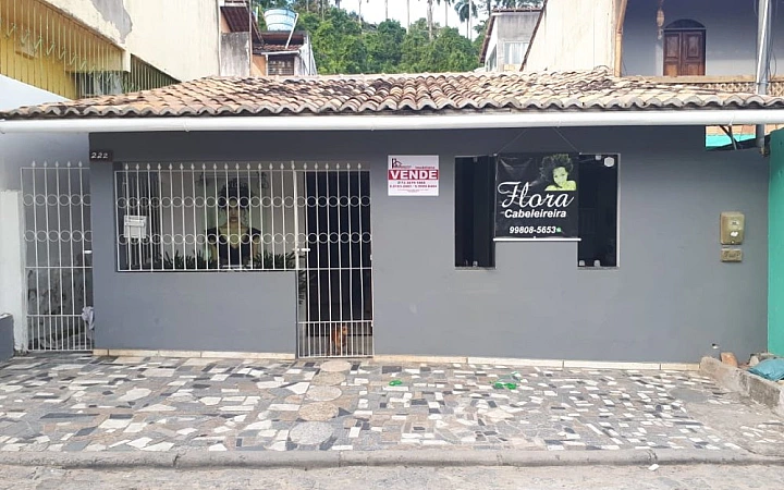 VENDO - Casa 03 Quartos (01 suite) Casa